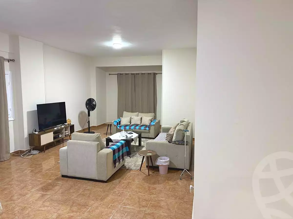 https://aqarmap.com.eg/ar/listing/7152038-for-sale-cairo-new-cairo-el-narges-el-narges-omarat-youssef-el-gendy-st