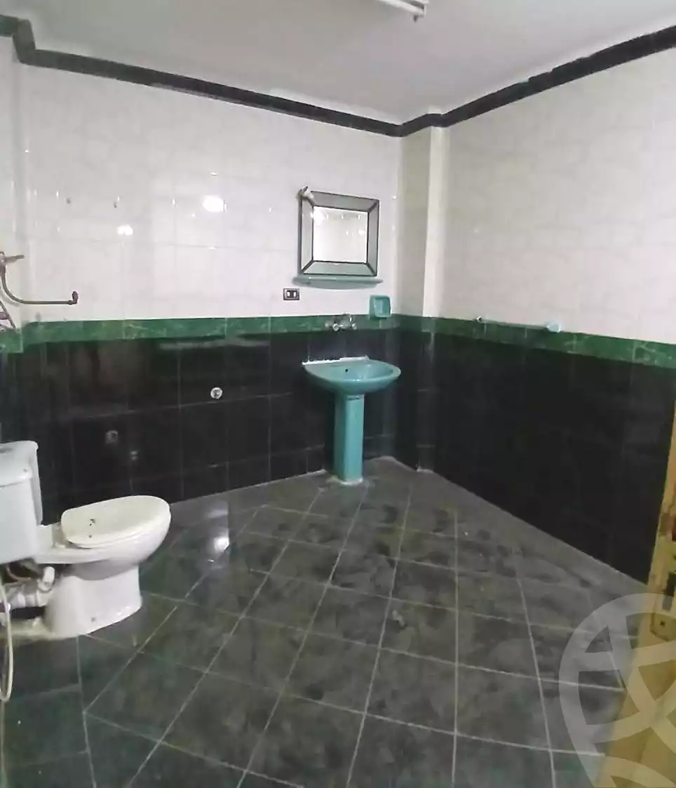 https://aqarmap.com.eg/en/listing/7152057-for-sale-alexandria-lsywf-el-seyouf-qebly