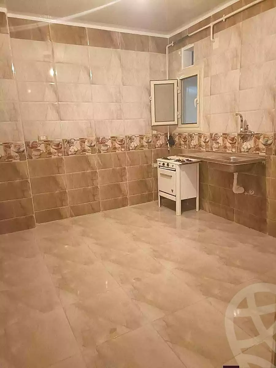 https://aqarmap.com.eg/en/listing/7152091-for-rent-cairo-nozha-2-el-khamseen-st