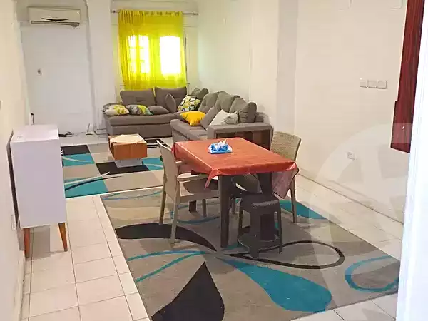 https://aqarmap.com.eg/ar/listing/7152345-for-rent-cairo-el-maadi-sarayat-el-maadi-street-15
