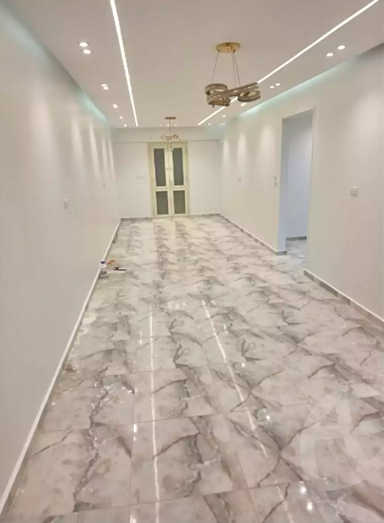 https://aqarmap.com.eg/ar/listing/7152364-for-sale-alexandria-lsywf-hmd-bn-hnbl