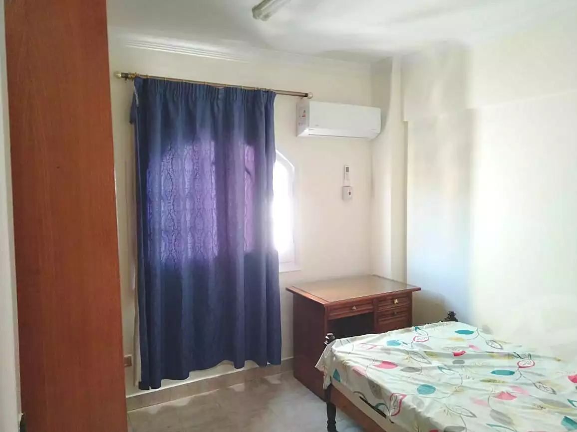 https://aqarmap.com.eg/en/listing/7152428-for-rent-cairo-6th-of-october-el-ahyaa-neighborhood-1st-al-maahad