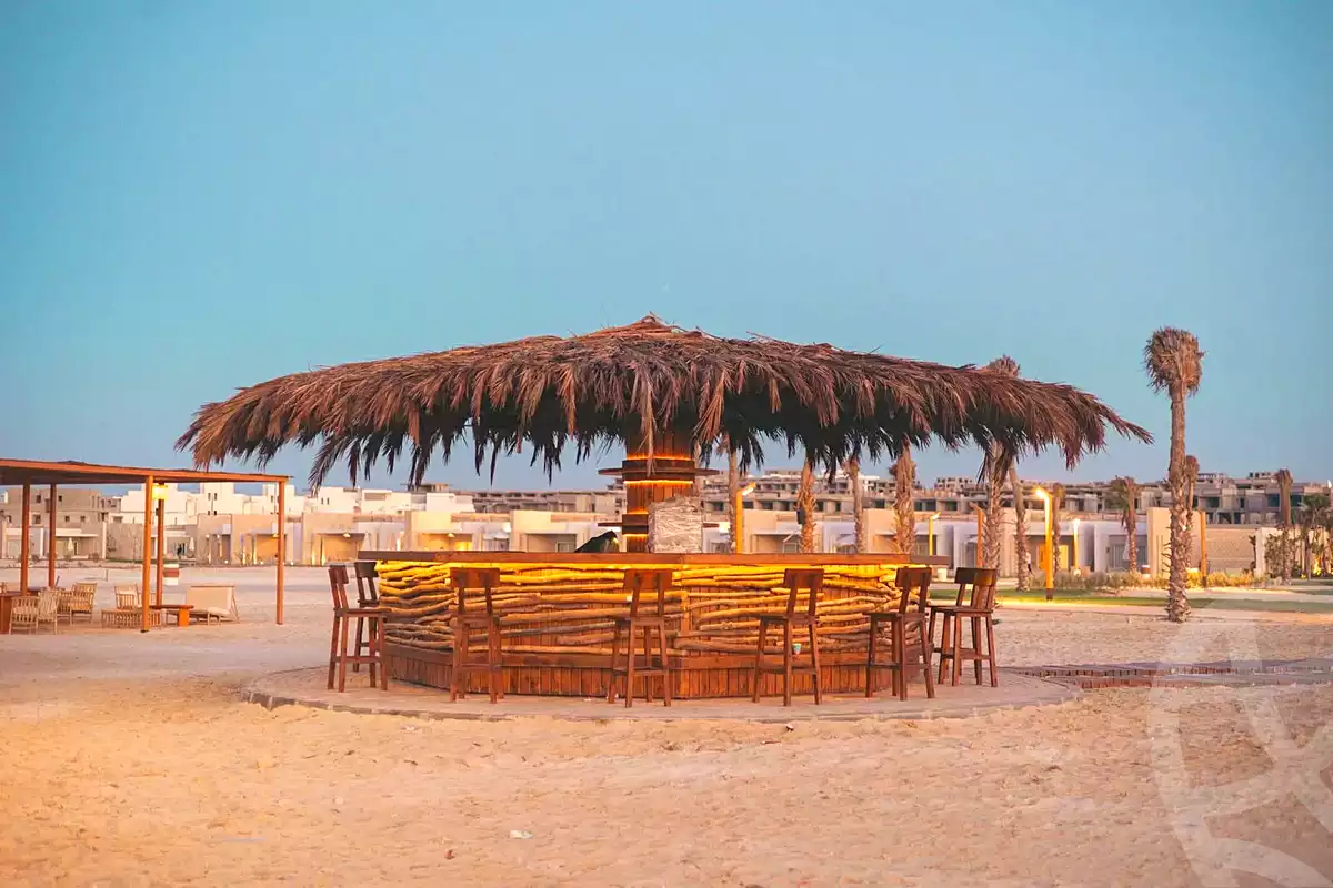 https://aqarmap.com.eg/ar/listing/7152579-for-sale-north-coast-resorts-seashore-resort-hyde-park