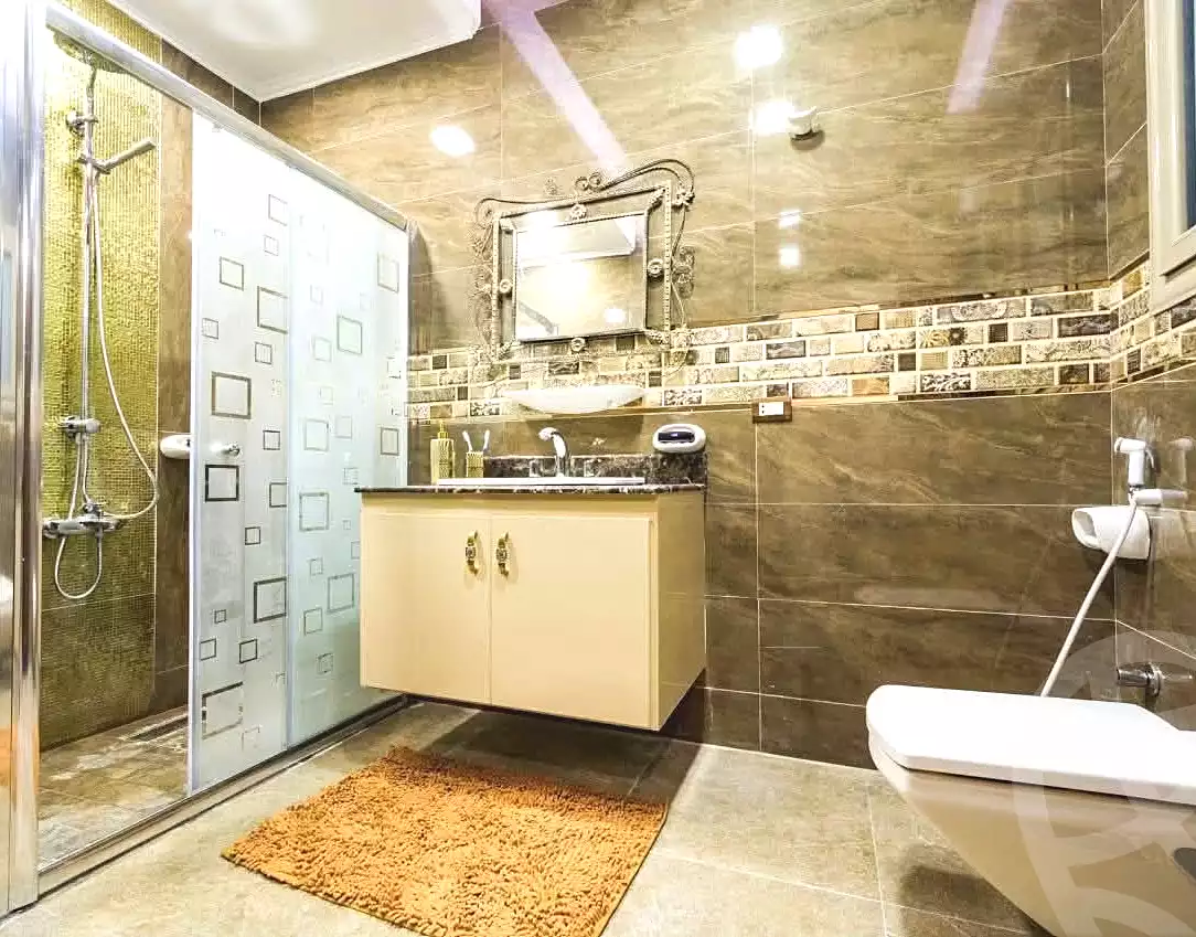 https://aqarmap.com.eg/ar/listing/7152879-for-sale-cairo-new-cairo-ganob-el-akadamiya-south-academy-a-zaid-ebn-haretha-st