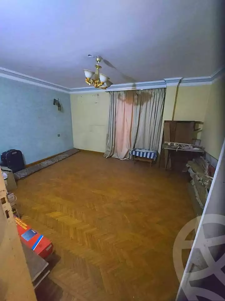 https://aqarmap.com.eg/en/listing/7153043-for-sale-cairo-helwan-helwan-el-sharkeya-borhan-st