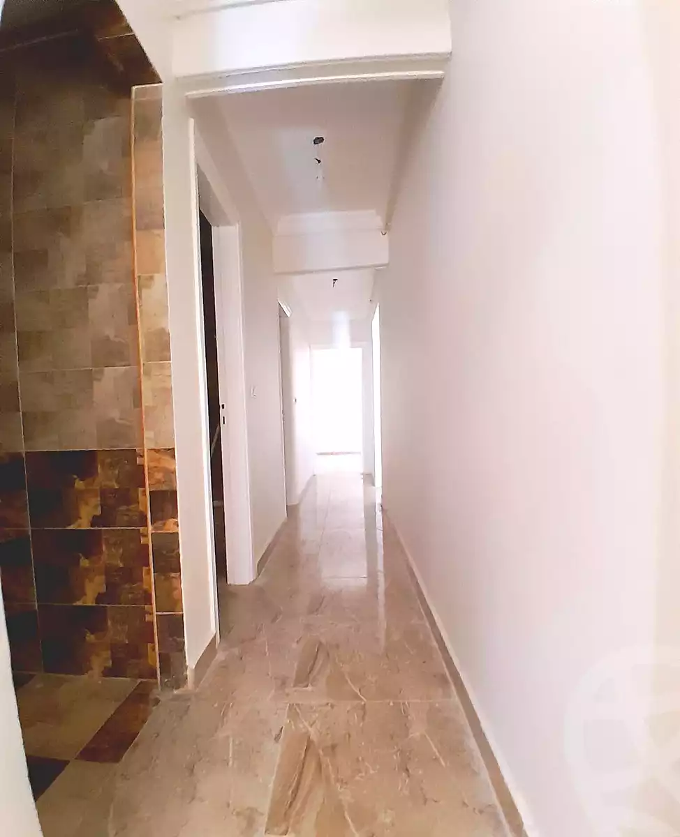 https://aqarmap.com.eg/en/listing/7153650-for-sale-alexandria-el-asafra-l-sfr-bhry