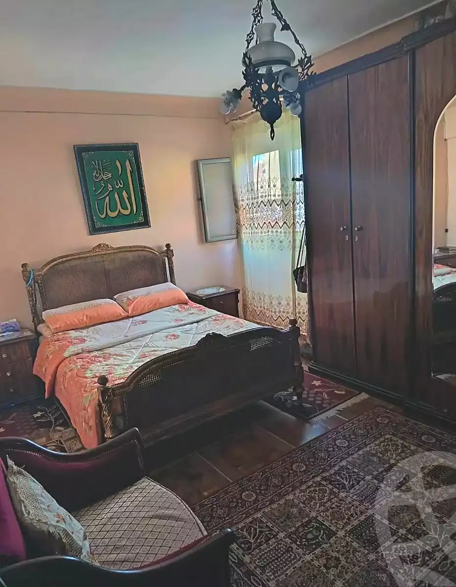 https://aqarmap.com.eg/en/listing/7153631-for-sale-alexandria-moharram-bey