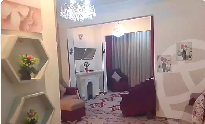 https://aqarmap.com.eg/ar/listing/7153795-for-sale-cairo-helwan-hadayek-helwan-nile-corniche-st