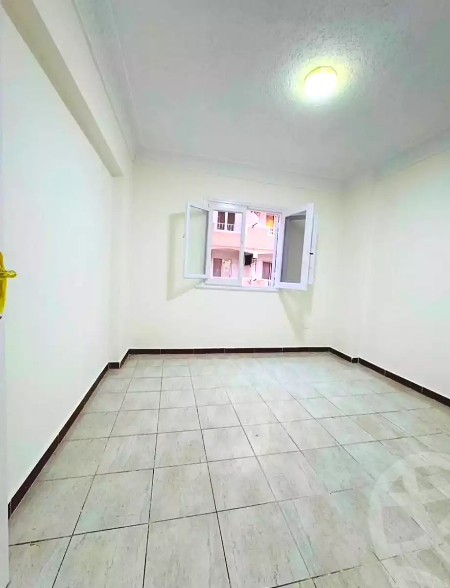 https://aqarmap.com.eg/ar/listing/7154042-for-sale-alexandria-al-agamy-shataa-el-nakheel