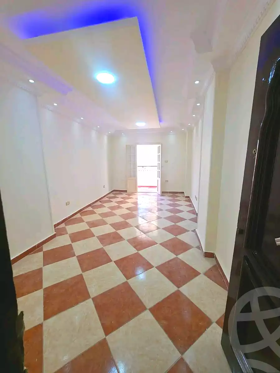 https://aqarmap.com.eg/ar/listing/7154157-for-sale-alexandria-sydy-bshr-sydy-bshr-bhry-shr-mhmwd-l-yswy