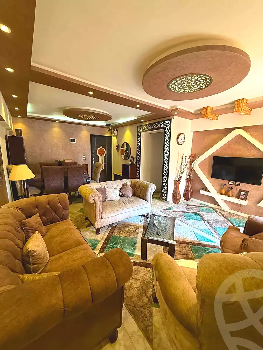 https://aqarmap.com.eg/ar/listing/7154168-for-sale-alexandria-miami-mahmoud-el-isawy-st