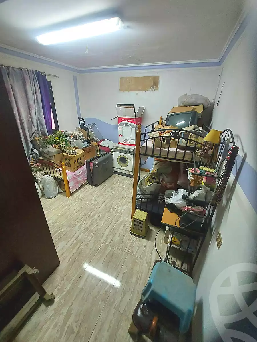 https://aqarmap.com.eg/en/listing/7154213-for-sale-cairo-helwan-helwan-el-sharkeya-borhan-st
