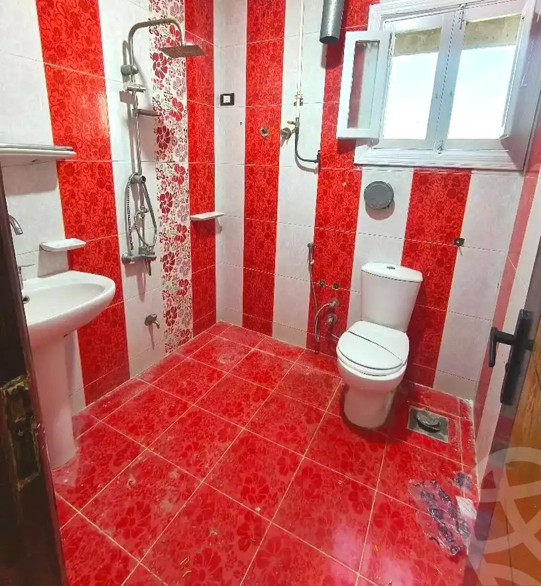 https://aqarmap.com.eg/en/listing/7154228-for-sale-alexandria-lsywf-el-falki
