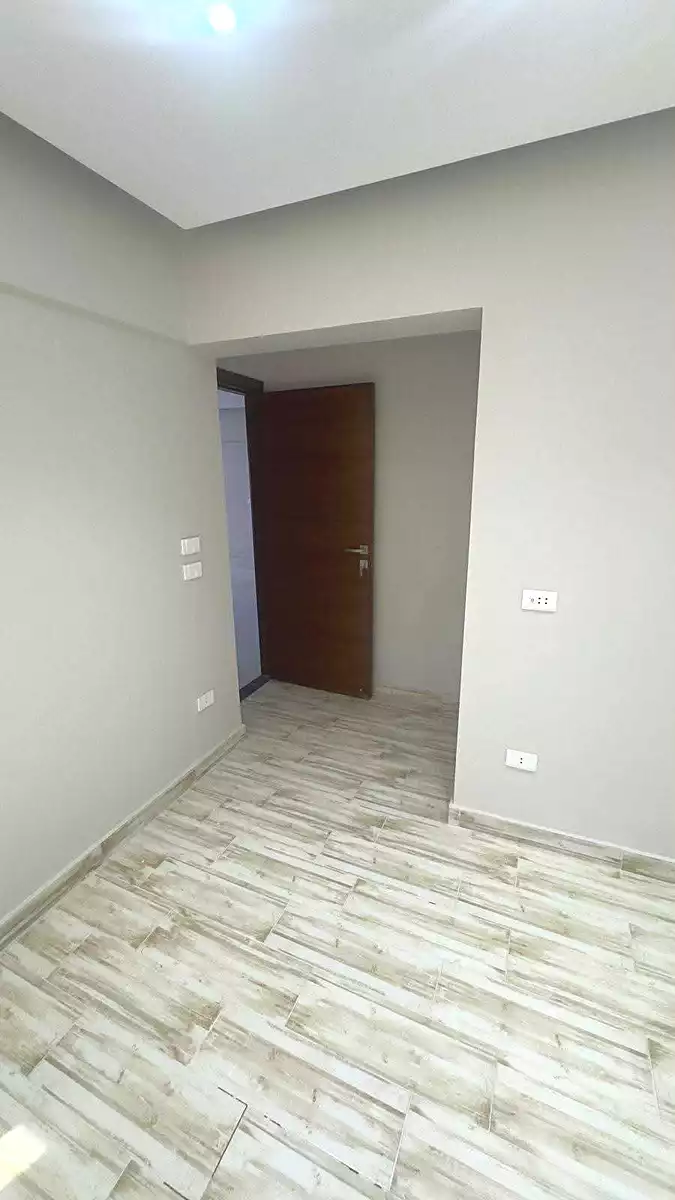 https://aqarmap.com.eg/en/listing/7154271-for-rent-alexandria-lsywf-gamila-city-compound