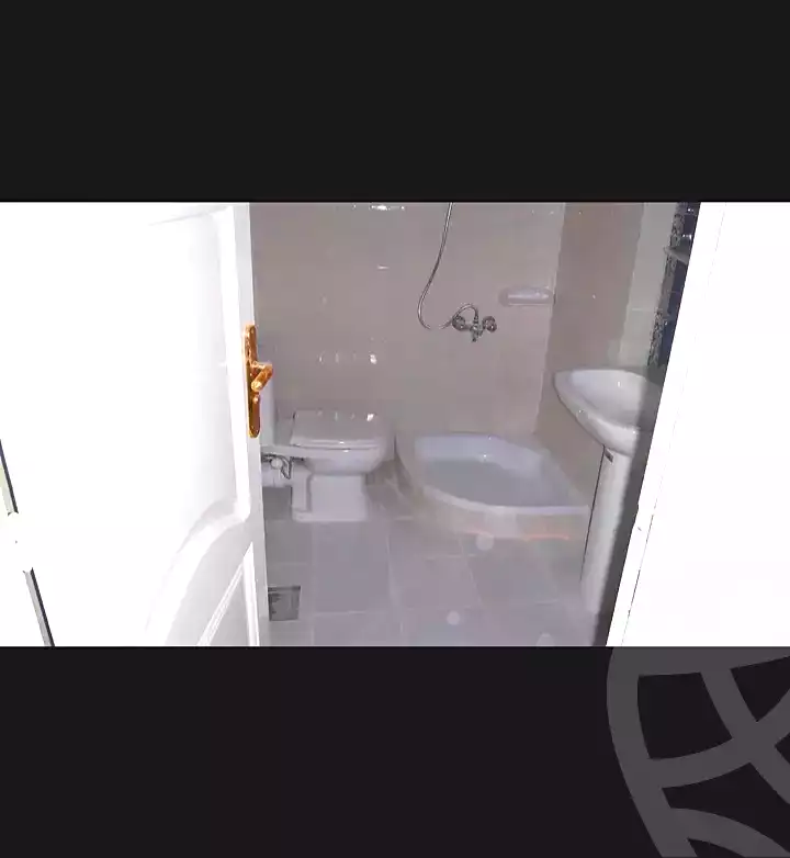 https://aqarmap.com.eg/en/listing/7154397-for-sale-alexandria-al-agamy-lbytsh