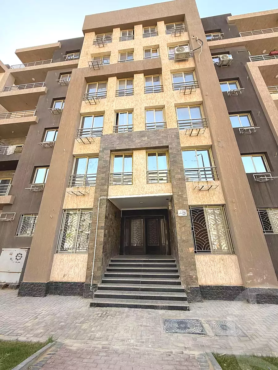 https://aqarmap.com.eg/ar/listing/7154467-for-rent-cairo-el-sheikh-zayed-city-mntq-fr-y-bmdyn-lshykh-zyd