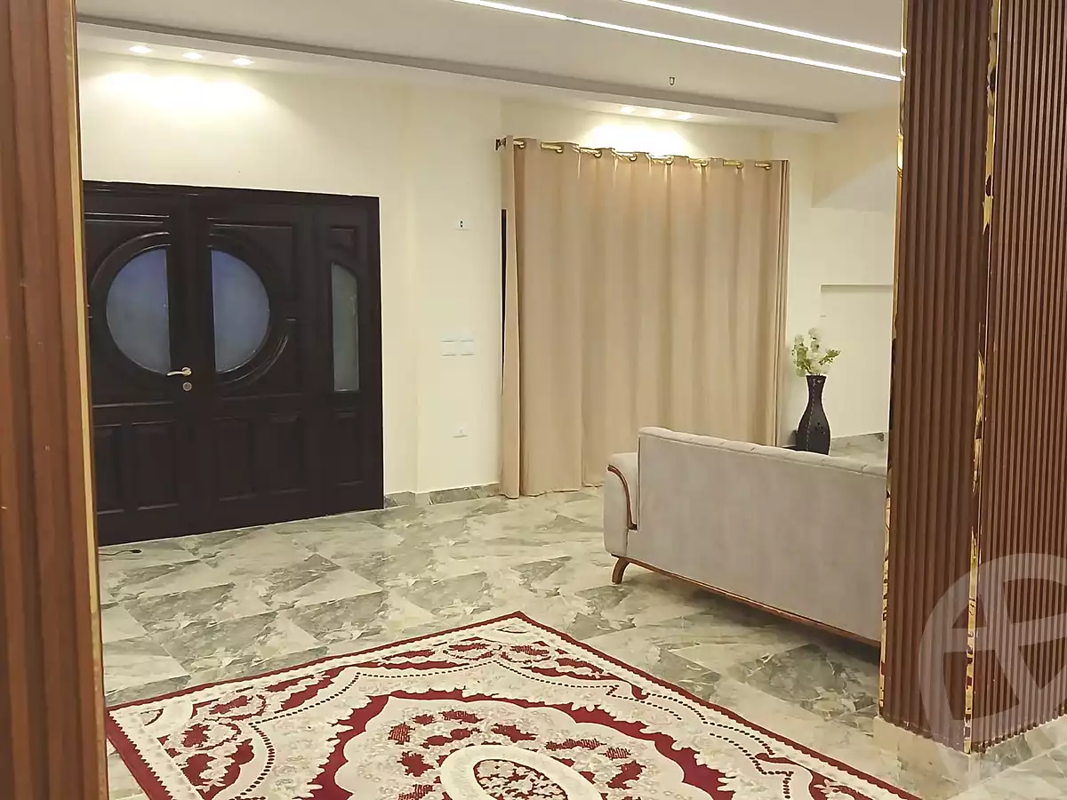 https://aqarmap.com.eg/ar/listing/7154513-for-rent-cairo-el-sheikh-zayed-city-lshykh-zyd-ljdyd-el-reef-el-oroby