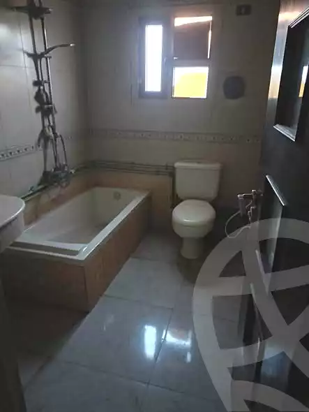 https://aqarmap.com.eg/ar/listing/7154523-for-rent-cairo-helwan-mostafa-fahmy-st