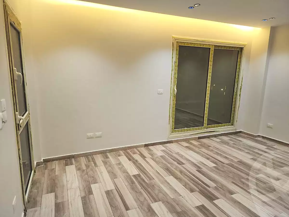 https://aqarmap.com.eg/ar/listing/7154570-for-rent-cairo-el-sheikh-zayed-city-compounds-jn-2