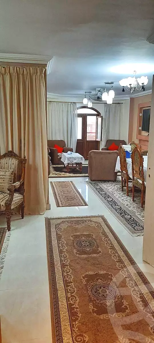 https://aqarmap.com.eg/en/listing/7154688-for-sale-cairo-ain-shams-shr-hmd-jbr