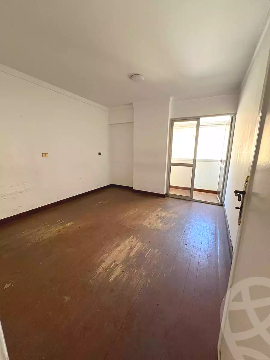 https://aqarmap.com.eg/ar/listing/7154791-for-sale-alexandria-fyktwry-shr-jml-bd-lnsr