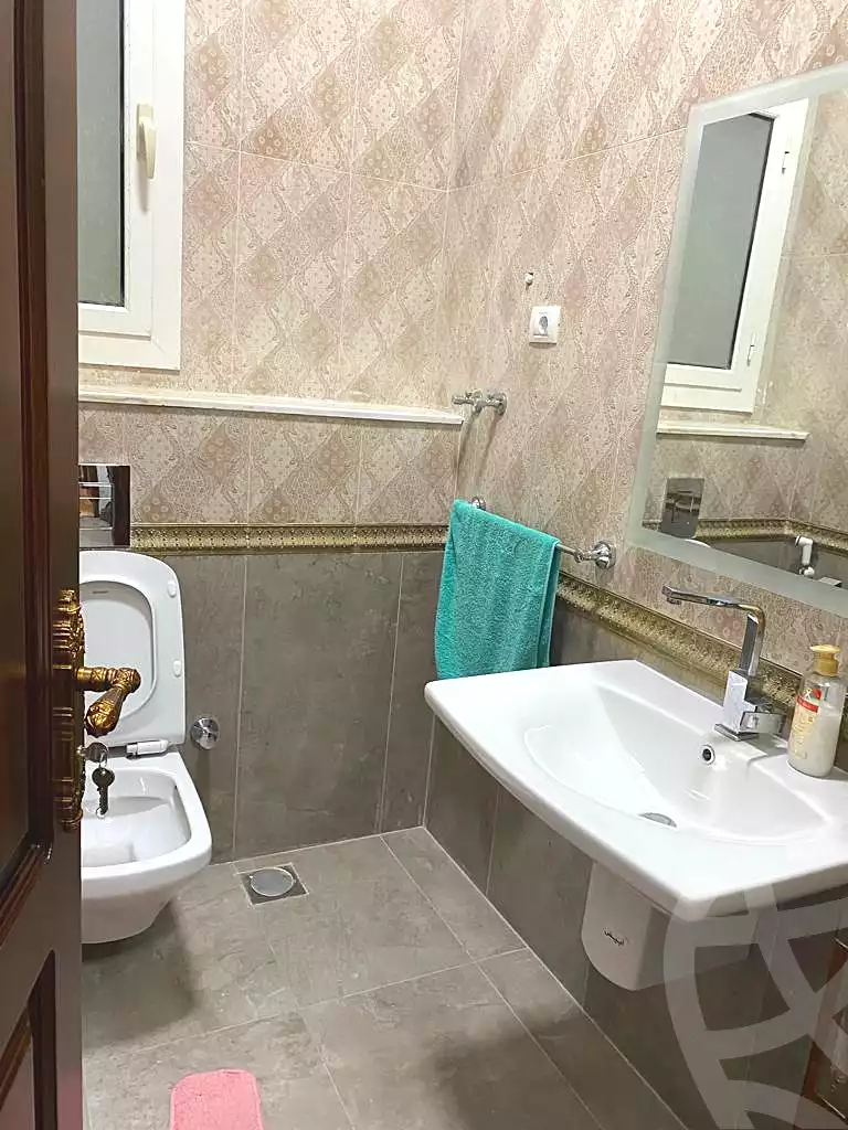 فيلا بـ٧ غرف نوم في هايد بارك، صورة ٩ من ١٠