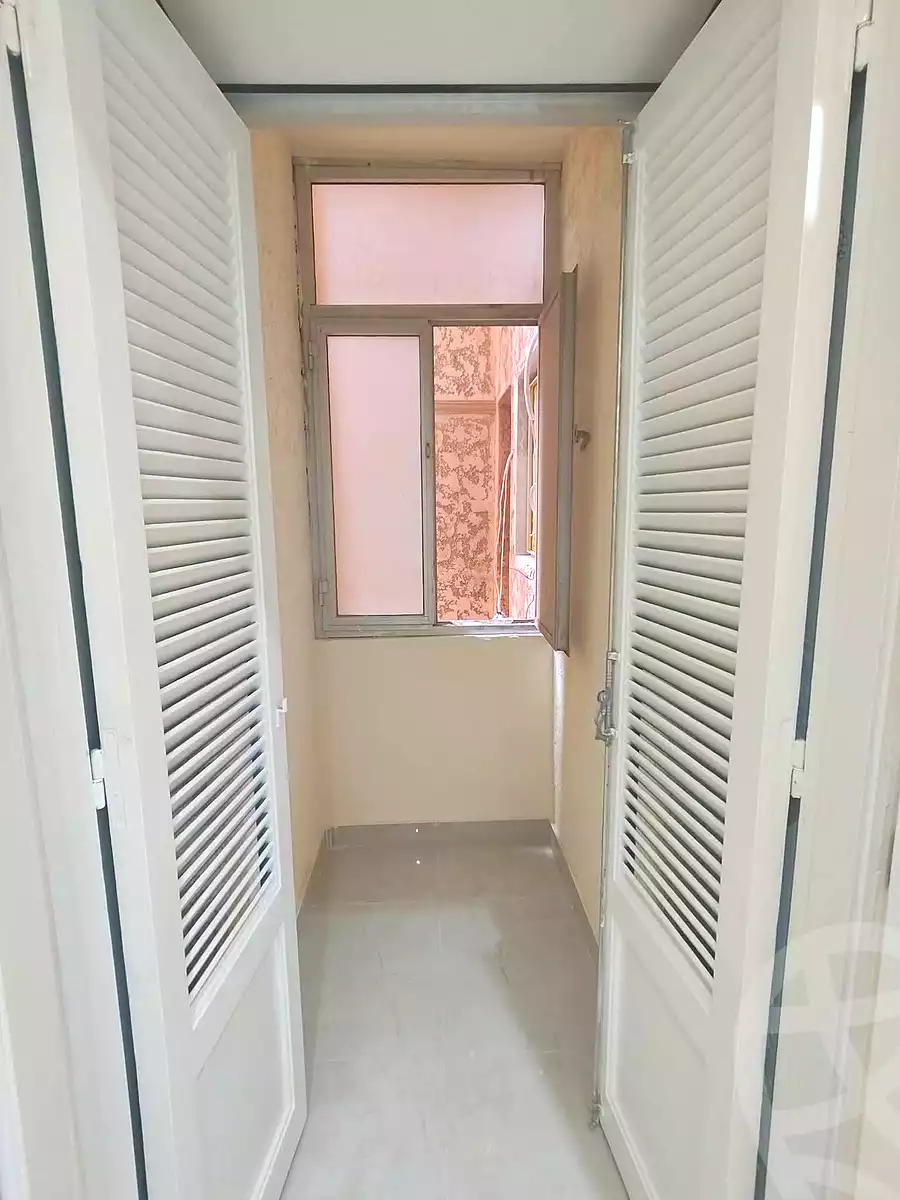 https://aqarmap.com.eg/en/listing/7154921-for-sale-alexandria-sydy-bshr-tryq-ljysh