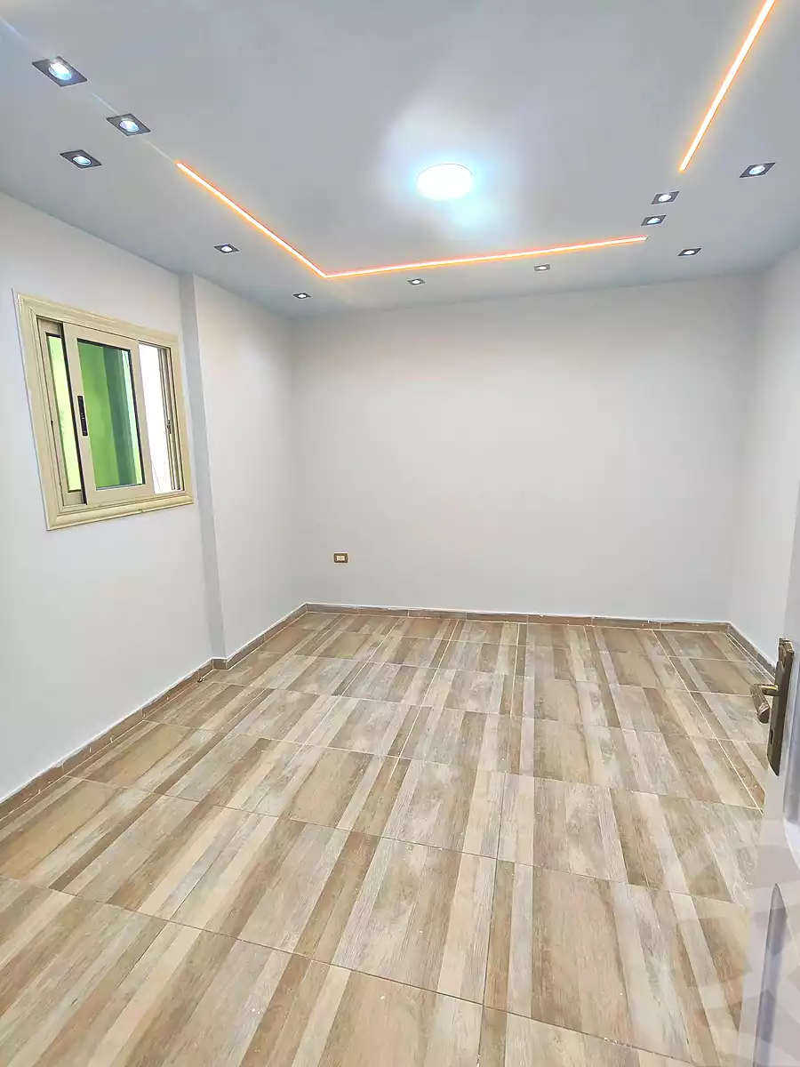 https://aqarmap.com.eg/ar/listing/7155001-for-sale-alexandria-sydy-bshr-sydy-bshr-bhry-shr-khld-bn-lwlyd