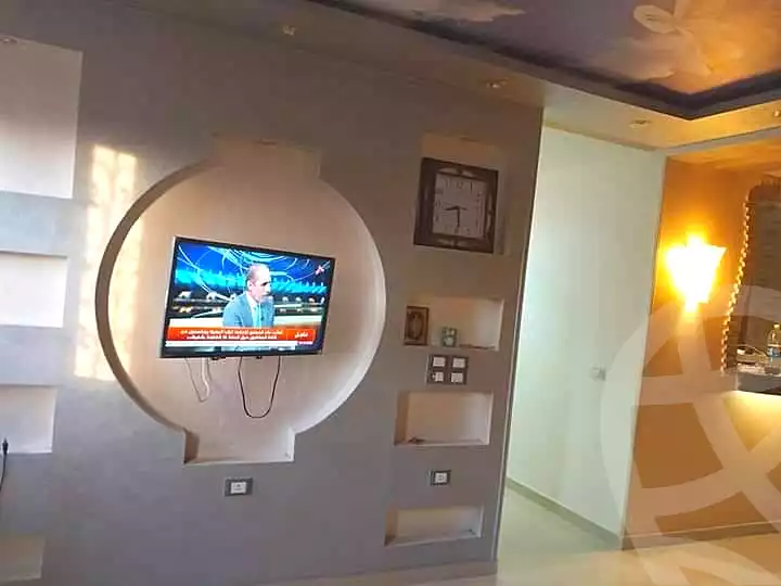https://aqarmap.com.eg/en/listing/7155076-for-sale-cairo-helwan-helwan-el-sharkeya-ryad-pasha-st