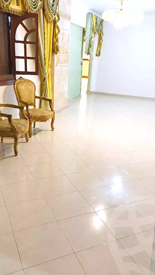https://aqarmap.com.eg/en/listing/7155112-for-rent-alexandria-ganaklis