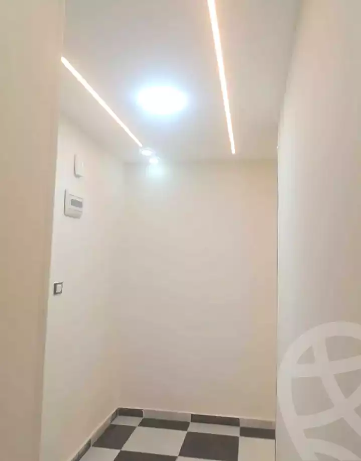 https://aqarmap.com.eg/ar/listing/7155203-for-sale-alexandria-alexandria-marsa-matrouh-rd