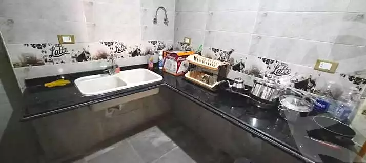 https://aqarmap.com.eg/ar/listing/7155440-for-sale-alexandria-el-asafra-shr-45