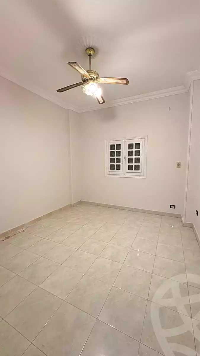 https://aqarmap.com.eg/en/listing/7155555-for-sale-cairo-new-cairo-el-ahyaa-third-neighborhood-street-16