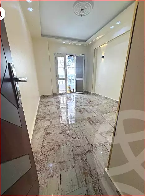 https://aqarmap.com.eg/ar/listing/7155610-for-sale-alexandria-sydy-bshr-sydy-bshr-bhry-khalil-hamada-st