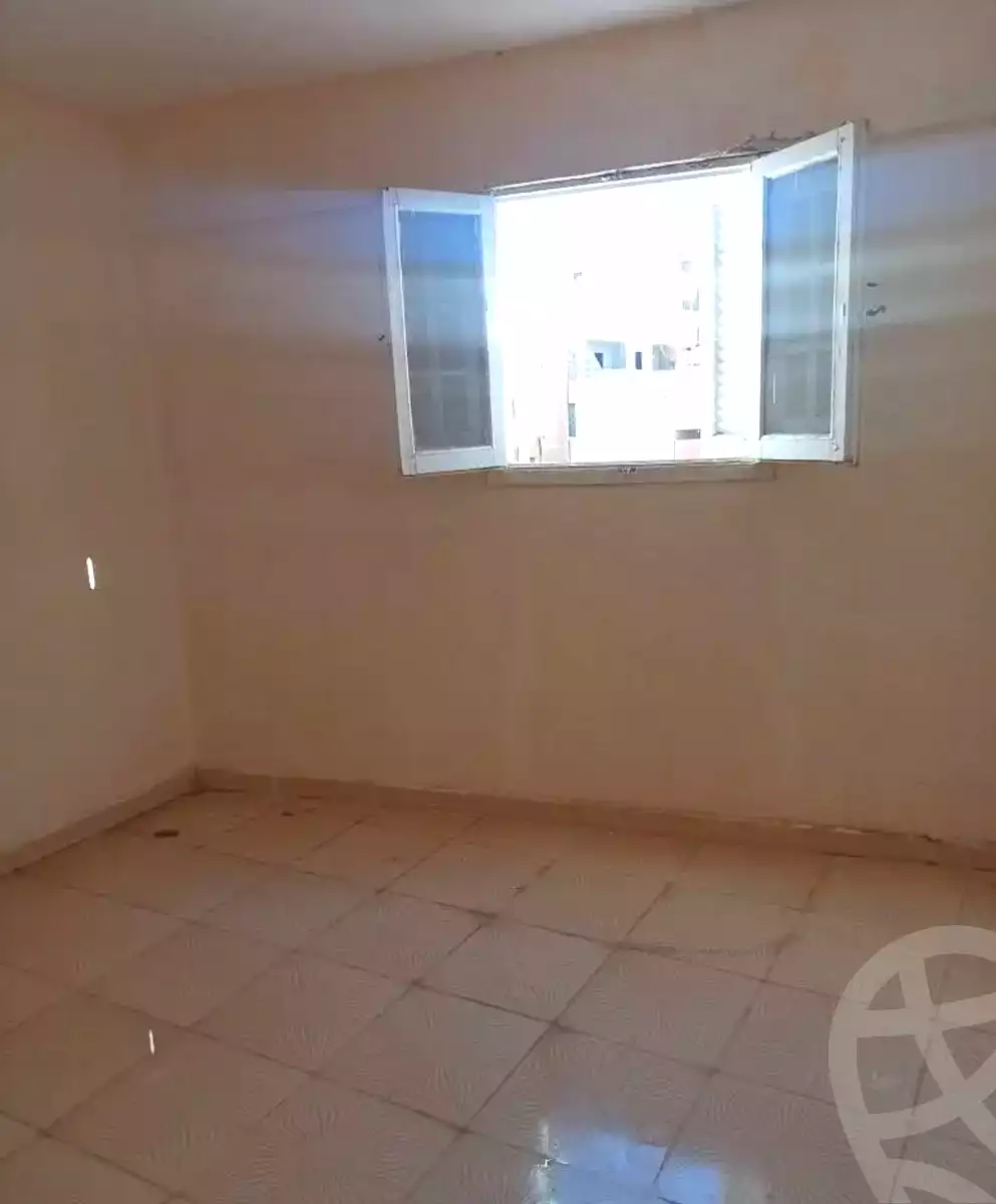 https://aqarmap.com.eg/ar/listing/7155652-for-sale-alexandria-al-agamy-el-hanouvel-el-warsha-st