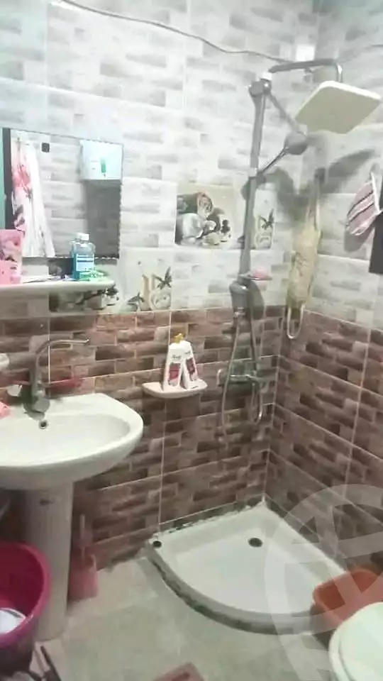 https://aqarmap.com.eg/ar/listing/7155791-for-sale-alexandria-al-agamy-el-hanouvel-el-warsha-st