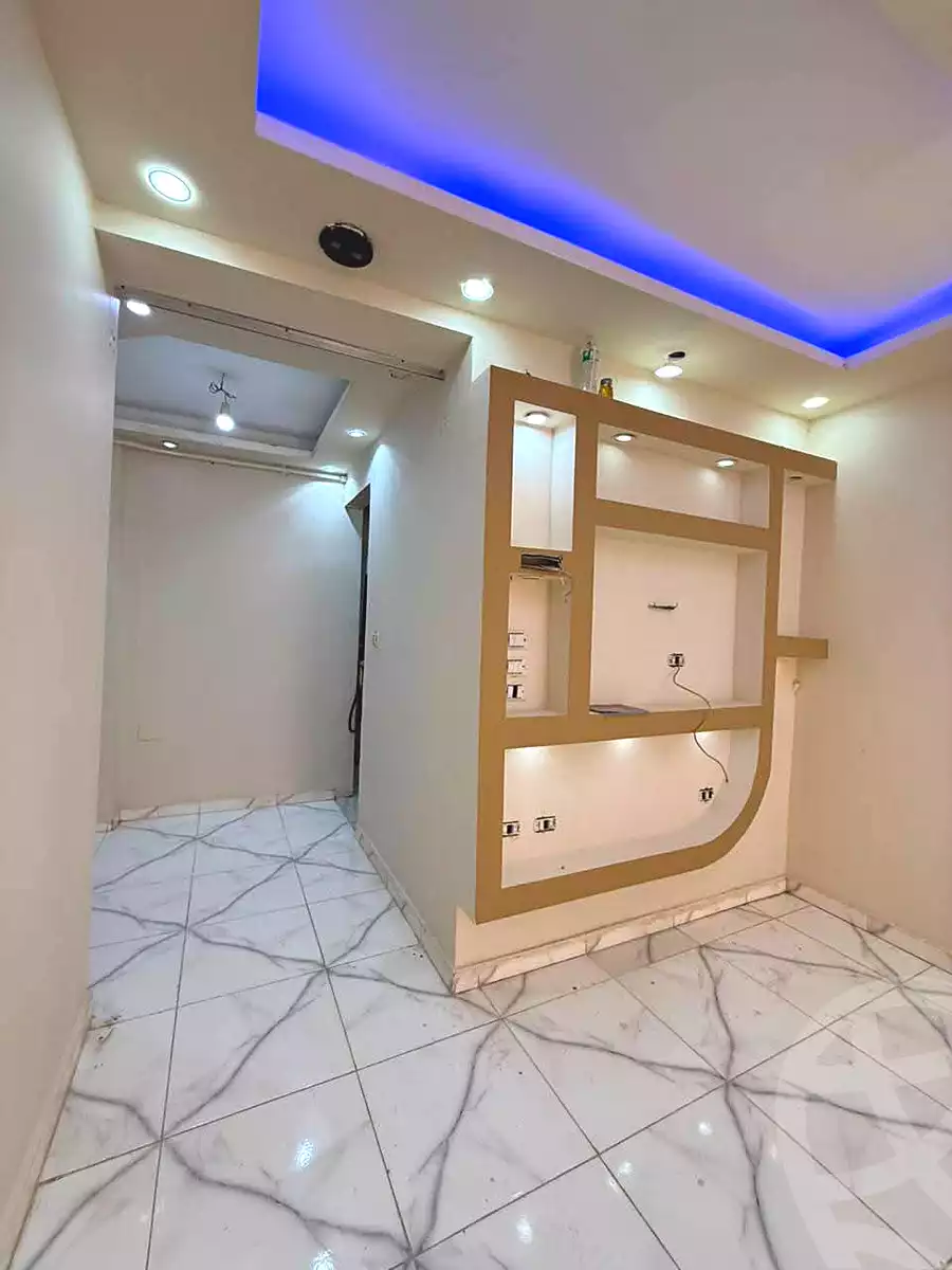 https://aqarmap.com.eg/en/listing/7155838-for-sale-cairo-elnozha-Streettt-27