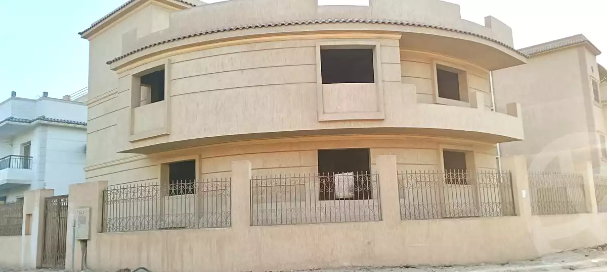 https://aqarmap.com.eg/en/listing/7155875-for-sale-cairo-6th-of-october-compounds-zaraeyin-compound