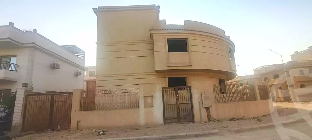 https://aqarmap.com.eg/en/listing/7155875-for-sale-cairo-6th-of-october-compounds-zaraeyin-compound