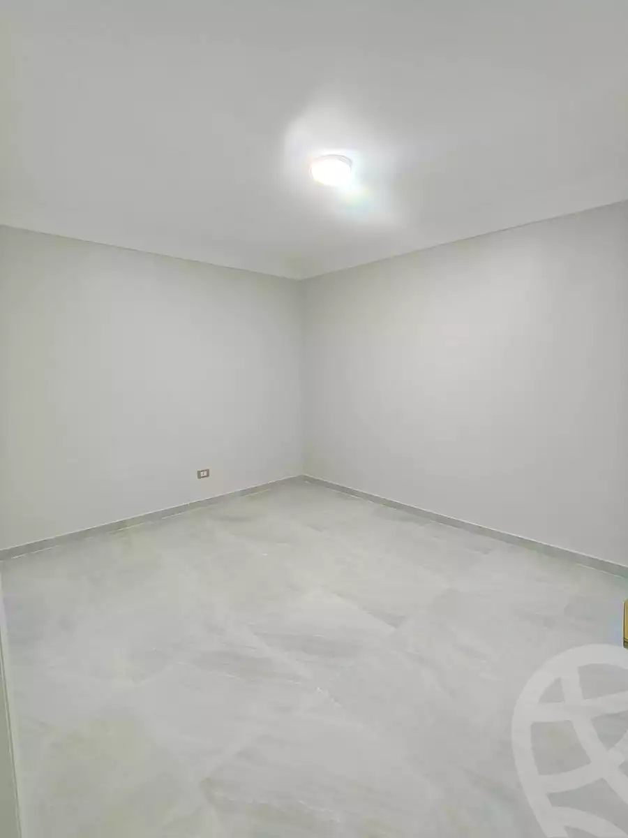 https://aqarmap.com.eg/ar/listing/7155909-for-sale-alexandria-el-asafra-l-sfr-bhry