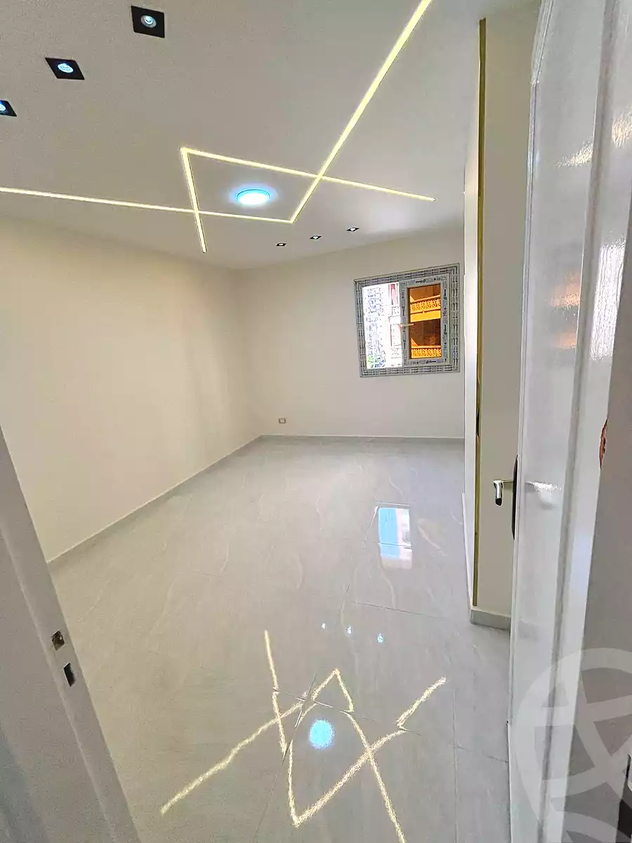 https://aqarmap.com.eg/en/listing/7156060-for-sale-alexandria-sydy-bshr-sydy-bshr-bhry-shr-mhmwd-l-yswy