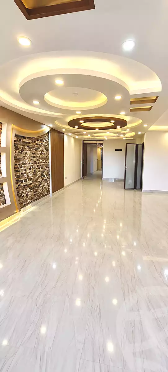 https://aqarmap.com.eg/ar/listing/7156126-for-rent-cairo-helwan-kwrnysh-hlwn