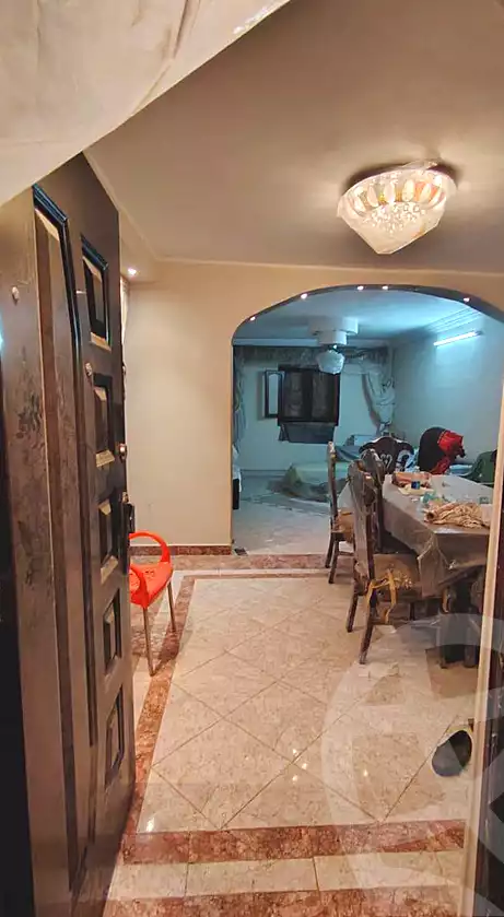 https://aqarmap.com.eg/ar/listing/7156429-for-sale-cairo-ain-shams-ain-shams-el-sharkia-el-zahraa-st