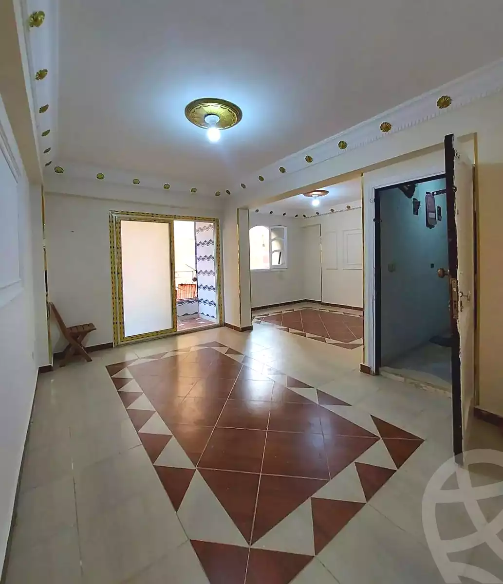 https://aqarmap.com.eg/ar/listing/7156450-for-sale-alexandria-lsywf-shamaa