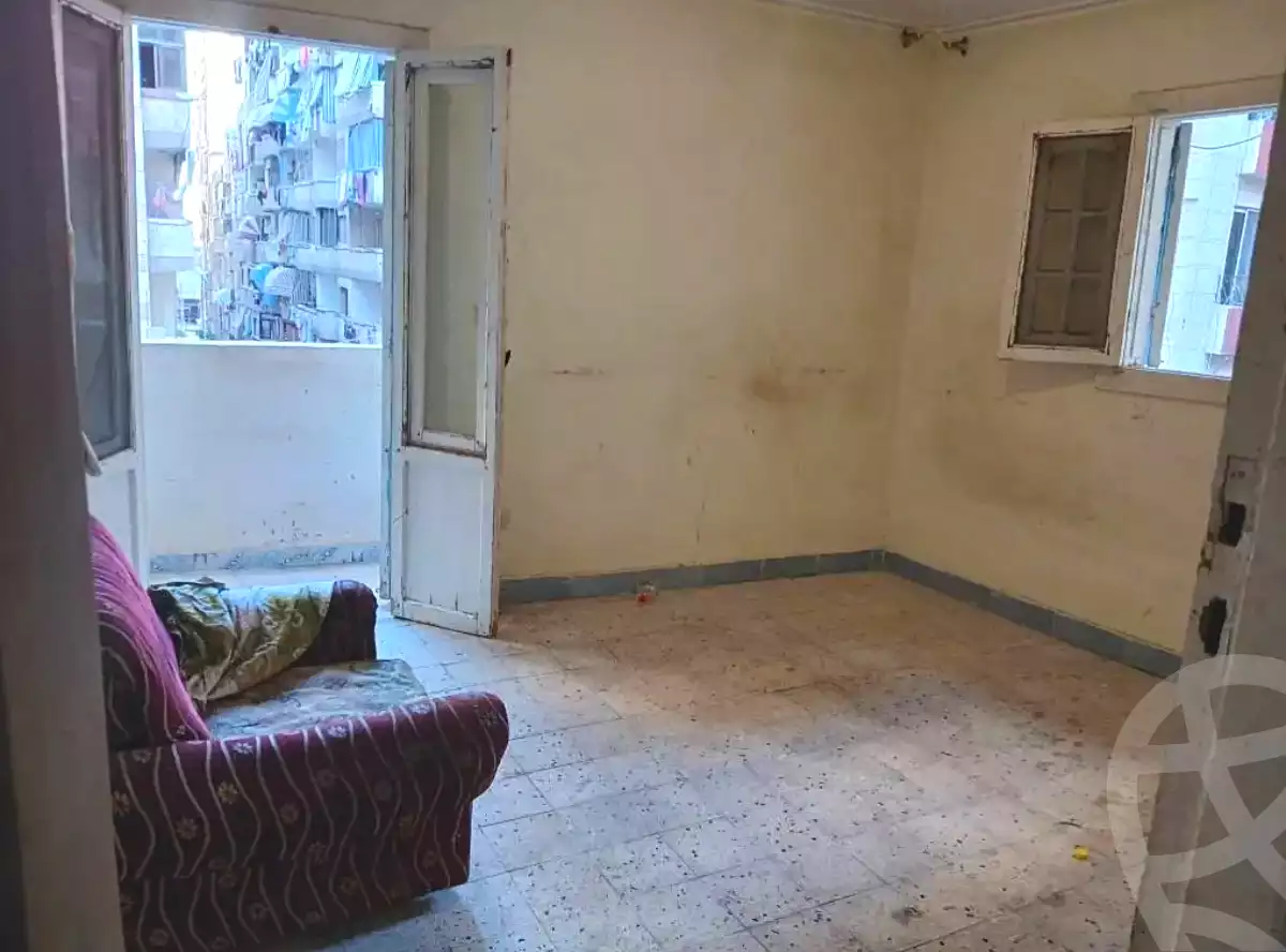 https://aqarmap.com.eg/ar/listing/7156457-for-sale-alexandria-el-asafra-l-sfr-bhry