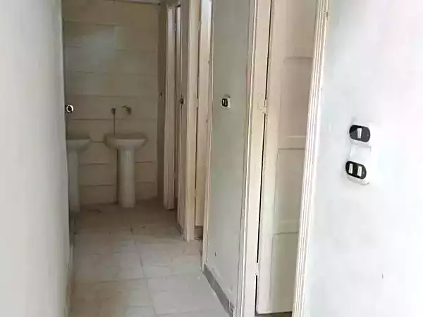 https://aqarmap.com.eg/ar/listing/7156626-for-rent-alexandria-el-amreya-margham