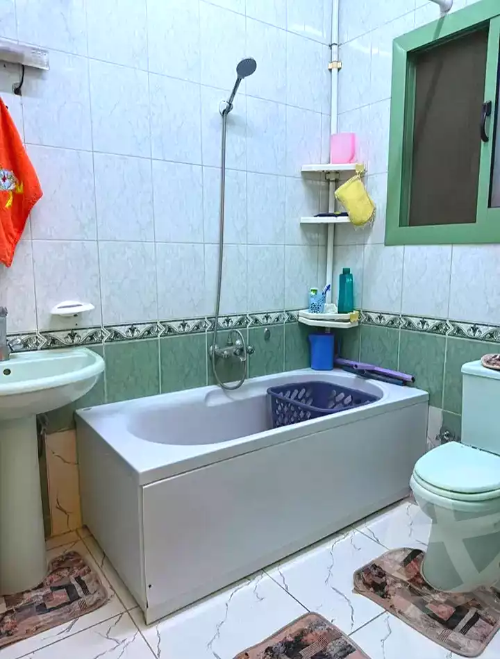 https://aqarmap.com.eg/ar/listing/7156646-for-sale-cairo-ain-shams-ain-shams-el-sharkia-el-eshrein-stt