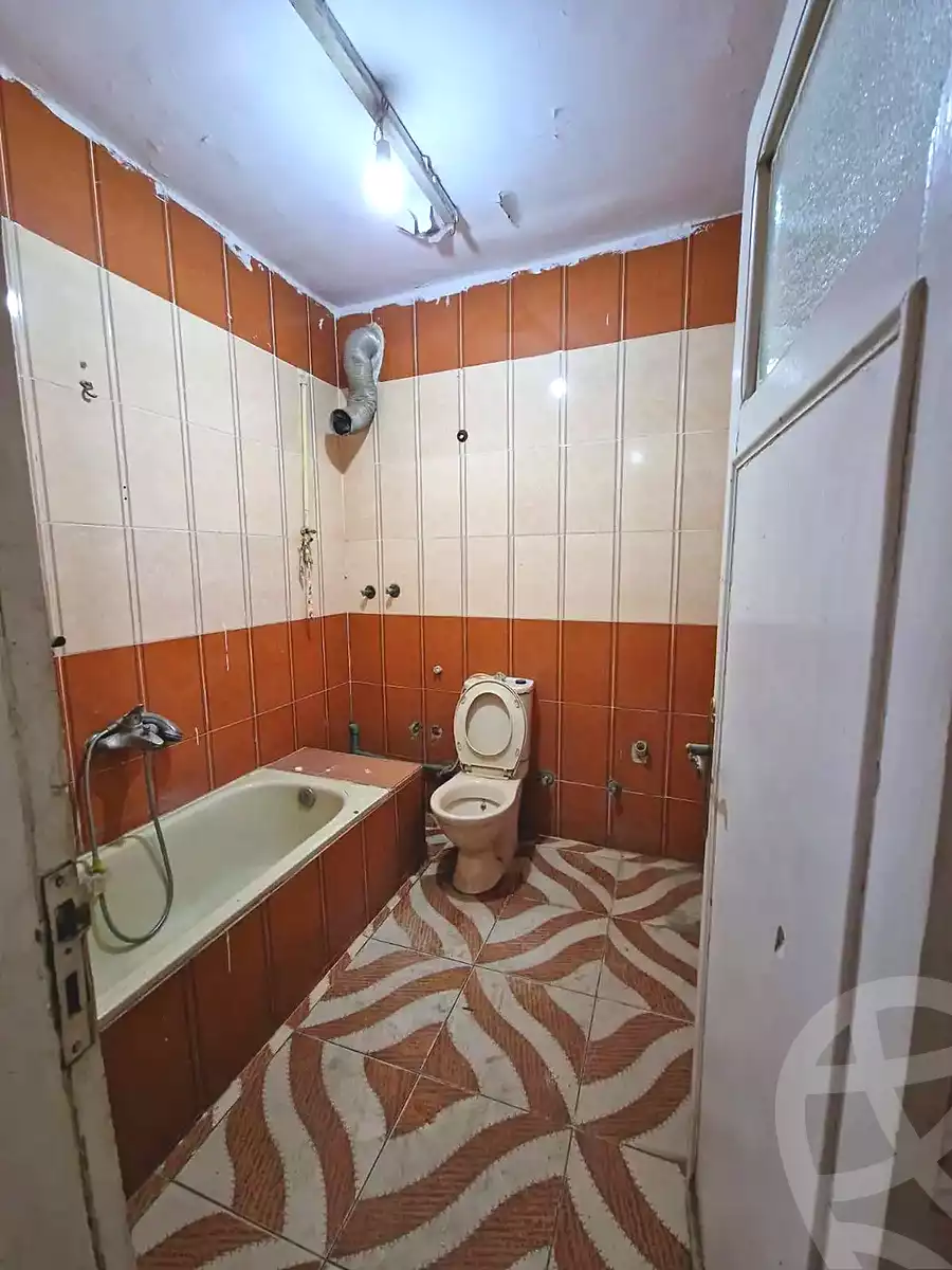 https://aqarmap.com.eg/ar/listing/7156664-for-sale-cairo-ain-shams-ain-shams-el-sharkia-el-zahraa-st