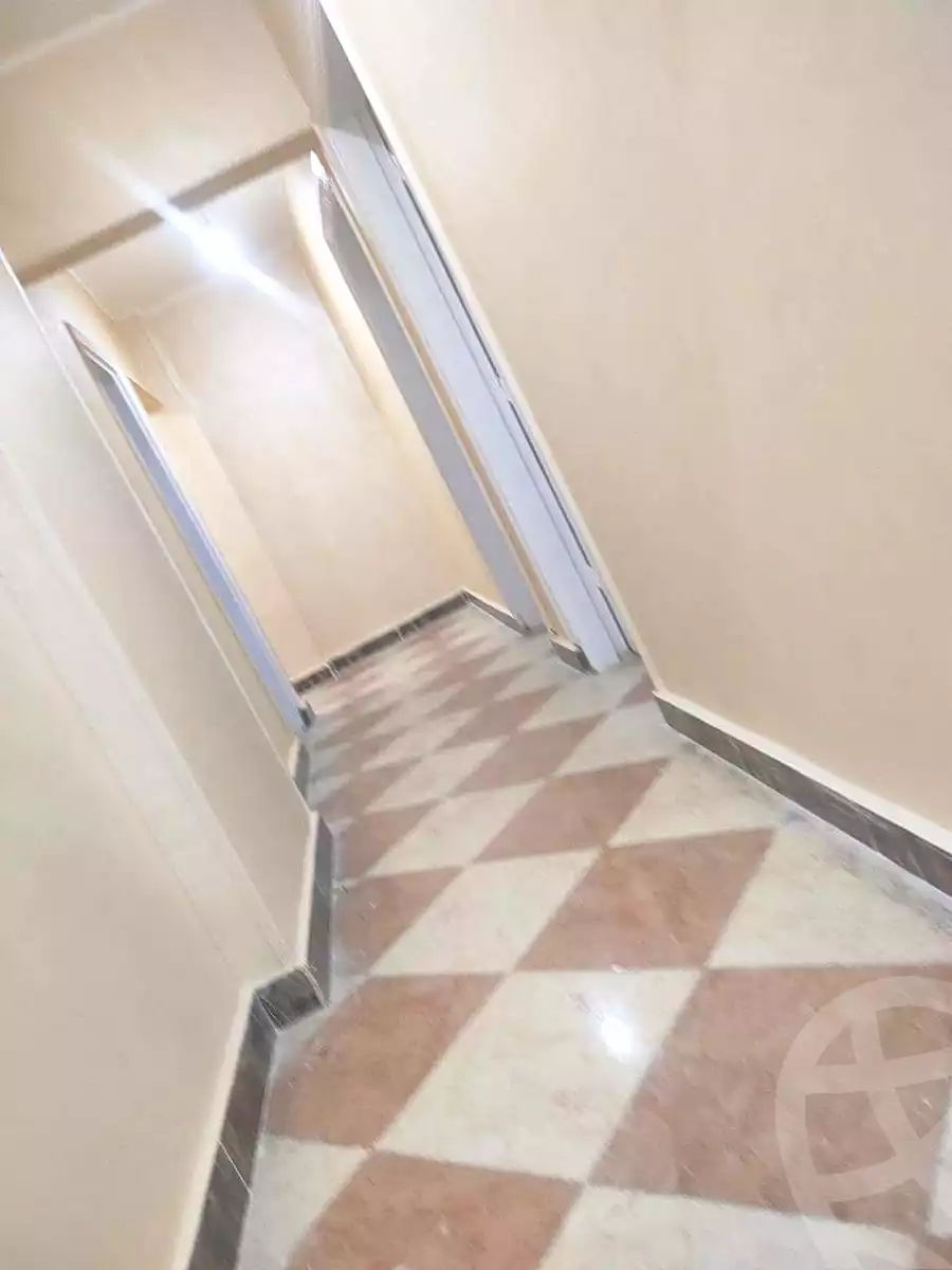 https://aqarmap.com.eg/en/listing/7157149-for-sale-cairo-helwan-helwan-el-sharkeya-latif-basha-st