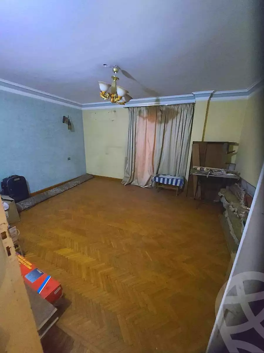 https://aqarmap.com.eg/ar/listing/7157179-for-sale-cairo-helwan-helwan-el-sharkeya-borhan-st
